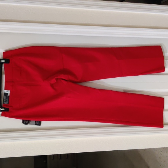 Apt. 9 Women's Red Straight Mid Rise Dress Pants NWT Size 4 - Picture 2 of 5